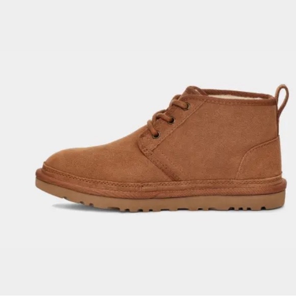 Uggs. - Picture 4 of 6